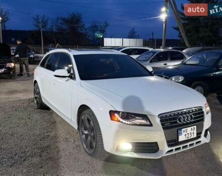 Белый Ауди А4, объемом двигателя 2 л и пробегом 269 тыс. км за 10500 $, фото 1 на Automoto.ua