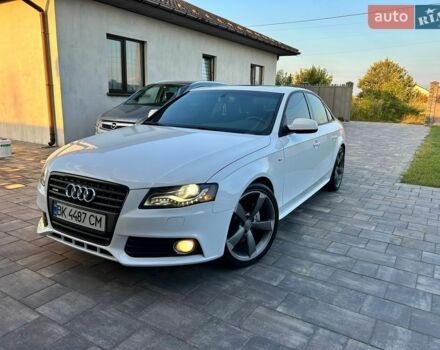 Білий Ауді А4, об'ємом двигуна 2 л та пробігом 195 тис. км за 9700 $, фото 1 на Automoto.ua