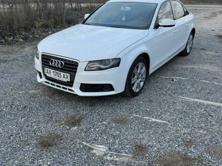 Білий Ауді А4, об'ємом двигуна 1.97 л та пробігом 152 тис. км за 10500 $, фото 1 на Automoto.ua