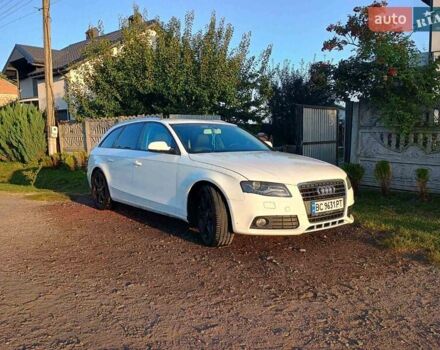 Белый Ауди А4, объемом двигателя 1.97 л и пробегом 300 тыс. км за 11300 $, фото 1 на Automoto.ua