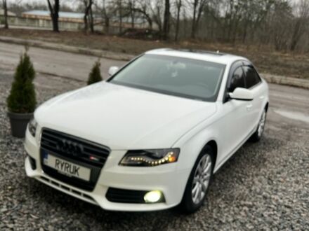 Білий Ауді А4, об'ємом двигуна 2 л та пробігом 1 тис. км за 9500 $, фото 1 на Automoto.ua