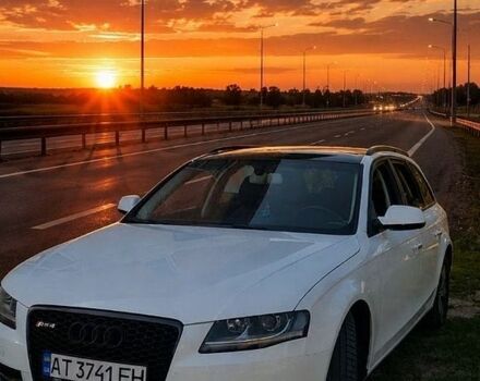 Белый Ауди А4, объемом двигателя 1.97 л и пробегом 290 тыс. км за 10000 $, фото 1 на Automoto.ua