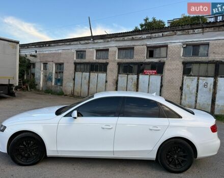 Білий Ауді А4, об'ємом двигуна 1.97 л та пробігом 382 тис. км за 8600 $, фото 1 на Automoto.ua