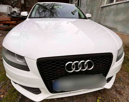 Білий Ауді А4, об'ємом двигуна 2 л та пробігом 195 тис. км за 9000 $, фото 1 на Automoto.ua
