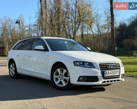 Білий Ауді А4, об'ємом двигуна 1.8 л та пробігом 200 тис. км за 7700 $, фото 1 на Automoto.ua