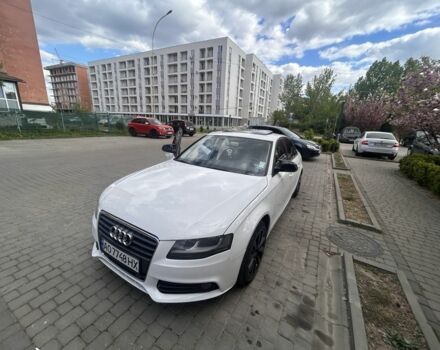 Белый Ауди А4, объемом двигателя 0 л и пробегом 287 тыс. км за 7999 $, фото 1 на Automoto.ua
