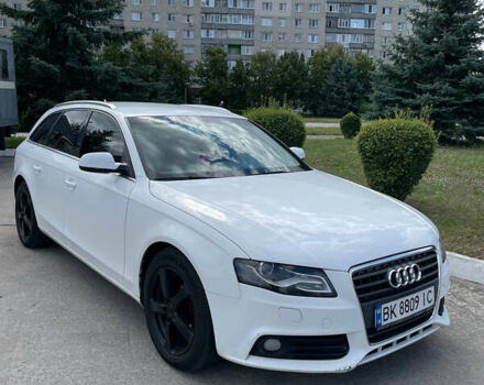 Білий Ауді А4, об'ємом двигуна 2.7 л та пробігом 288 тис. км за 9800 $, фото 1 на Automoto.ua
