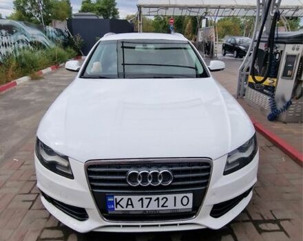 Білий Ауді А4, об'ємом двигуна 2.7 л та пробігом 200 тис. км за 5017 $, фото 1 на Automoto.ua