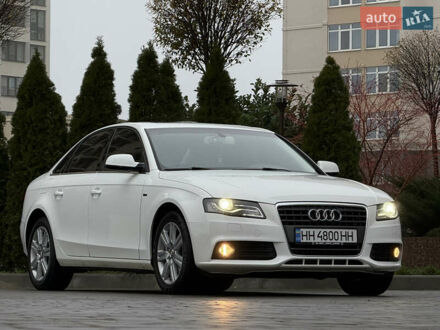 Белый Ауди А4, объемом двигателя 2 л и пробегом 116 тыс. км за 12300 $, фото 1 на Automoto.ua
