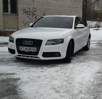 Белый Ауди А4, объемом двигателя 1.98 л и пробегом 215 тыс. км за 10600 $, фото 1 на Automoto.ua
