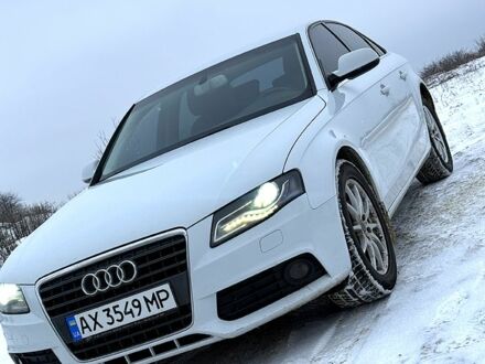 Белый Ауди А4, объемом двигателя 1.8 л и пробегом 21900 тыс. км за 11500 $, фото 1 на Automoto.ua