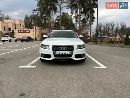 Белый Ауди А4, объемом двигателя 2 л и пробегом 227 тыс. км за 9700 $, фото 1 на Automoto.ua