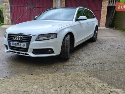 Білий Ауді А4, об'ємом двигуна 2 л та пробігом 350 тис. км за 10000 $, фото 1 на Automoto.ua