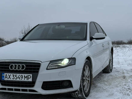 Белый Ауди А4, объемом двигателя 1.8 л и пробегом 219 тыс. км за 10999 $, фото 1 на Automoto.ua