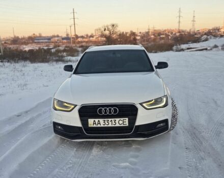 Білий Ауді А4, об'ємом двигуна 2 л та пробігом 307 тис. км за 12500 $, фото 1 на Automoto.ua
