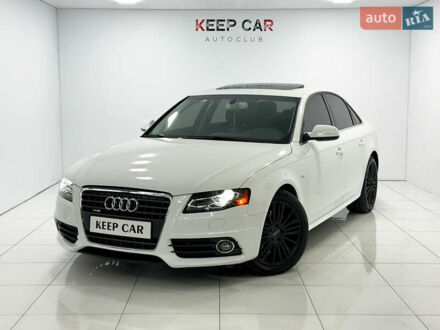 Белый Ауди А4, объемом двигателя 2 л и пробегом 119 тыс. км за 11700 $, фото 1 на Automoto.ua