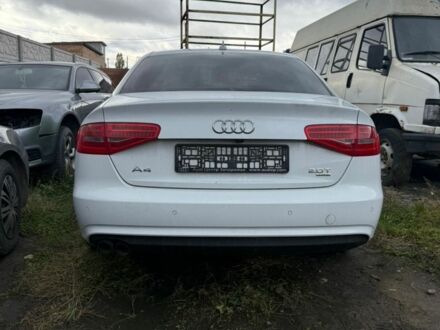 Ауди А4 2012 в Коростышеве на Automoto.ua Белый Ауди А4, объемом двигателя 2 л и пробегом 2 тыс. км за 6000 $, фото 1 на Automoto.ua