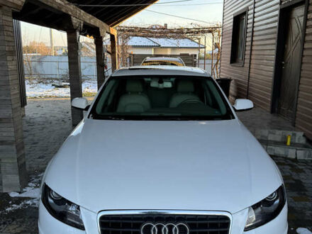 Белый Ауди А4, объемом двигателя 1.98 л и пробегом 193 тыс. км за 12300 $, фото 1 на Automoto.ua