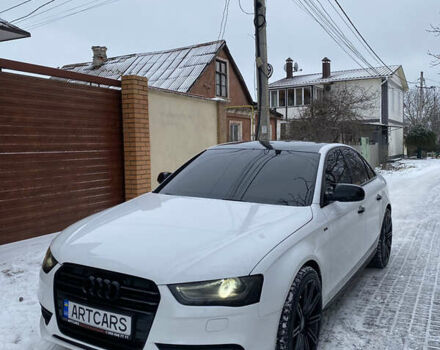 Белый Ауди А4, объемом двигателя 1.8 л и пробегом 180 тыс. км за 11900 $, фото 1 на Automoto.ua