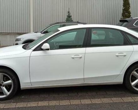 Білий Ауді А4, об'ємом двигуна 0 л та пробігом 155 тис. км за 12500 $, фото 1 на Automoto.ua