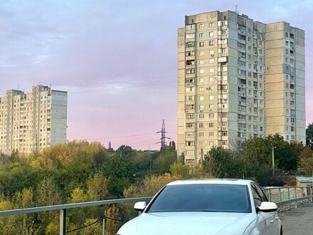 Ауди А4 2012 в Харькове на Automoto.ua Белый Ауди А4, объемом двигателя 2 л и пробегом 217 тыс. км за 12500 $, фото 1 на Automoto.ua