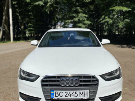 Білий Ауді А4, об'ємом двигуна 2 л та пробігом 210 тис. км за 9500 $, фото 1 на Automoto.ua