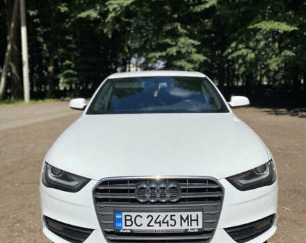 Білий Ауді А4, об'ємом двигуна 2 л та пробігом 210 тис. км за 9500 $, фото 1 на Automoto.ua