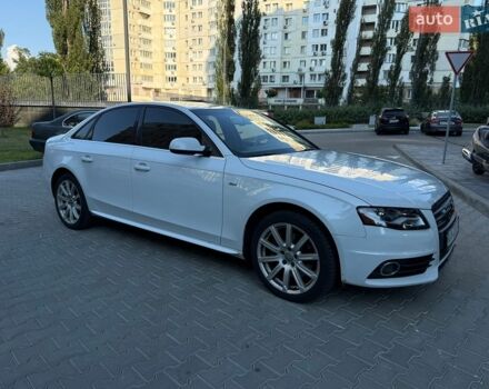 Білий Ауді А4, об'ємом двигуна 2 л та пробігом 247 тис. км за 9800 $, фото 1 на Automoto.ua
