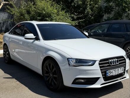Білий Ауді А4, об'ємом двигуна 2 л та пробігом 148 тис. км за 12500 $, фото 1 на Automoto.ua
