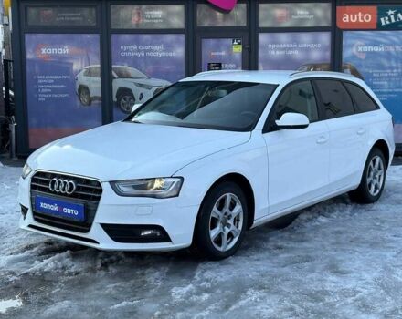 Белый Ауди А4, объемом двигателя 2 л и пробегом 240 тыс. км за 11800 $, фото 1 на Automoto.ua