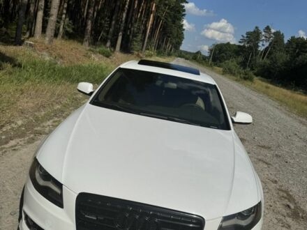 Белый Ауди А4, объемом двигателя 2 л и пробегом 255 тыс. км за 9250 $, фото 1 на Automoto.ua