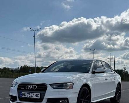 Ауді А4 2013 у Тернополі на Automoto.ua Білий Ауді А4, об'ємом двигуна 1.98 л та пробігом 155 тис. км за 11500 $, фото 1 на Automoto.ua