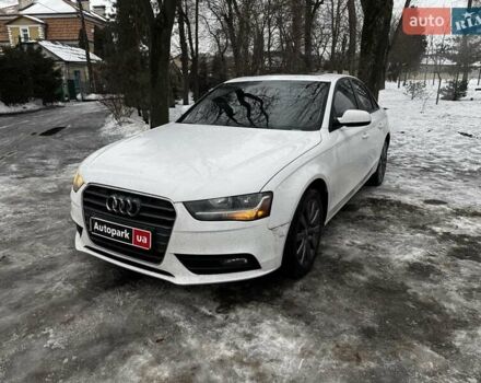 Белый Ауди А4, объемом двигателя 2 л и пробегом 164 тыс. км за 10790 $, фото 1 на Automoto.ua
