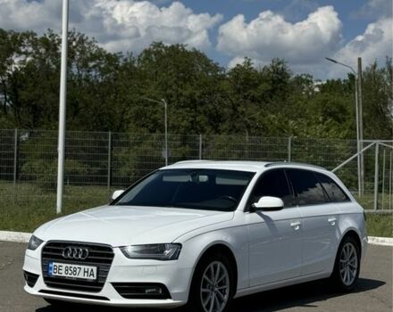 Білий Ауді А4, об'ємом двигуна 2 л та пробігом 290 тис. км за 12999 $, фото 1 на Automoto.ua