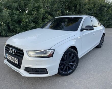 Білий Ауді А4, об'ємом двигуна 2 л та пробігом 170 тис. км за 12999 $, фото 1 на Automoto.ua