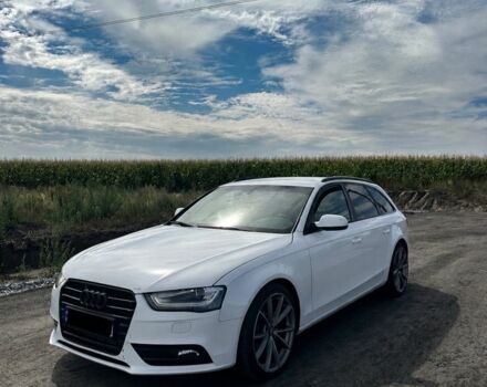 Білий Ауді А4, об'ємом двигуна 2 л та пробігом 284 тис. км за 5836 $, фото 1 на Automoto.ua