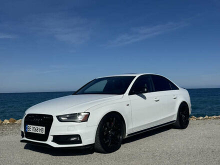 Белый Ауди А4, объемом двигателя 1.98 л и пробегом 300 тыс. км за 9999 $, фото 1 на Automoto.ua