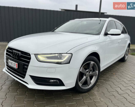 Белый Ауди А4, объемом двигателя 2 л и пробегом 255 тыс. км за 13600 $, фото 1 на Automoto.ua