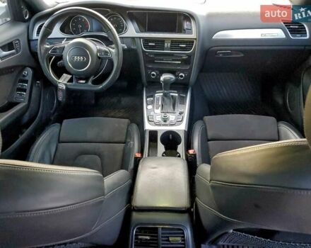 Белый Ауди А4, объемом двигателя 2 л и пробегом 145 тыс. км за 1300 $, фото 1 на Automoto.ua