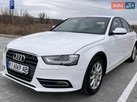 Белый Ауди А4, объемом двигателя 1.8 л и пробегом 94 тыс. км за 12500 $, фото 1 на Automoto.ua