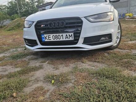 Белый Ауди А4, объемом двигателя 1.98 л и пробегом 145 тыс. км за 14000 $, фото 1 на Automoto.ua