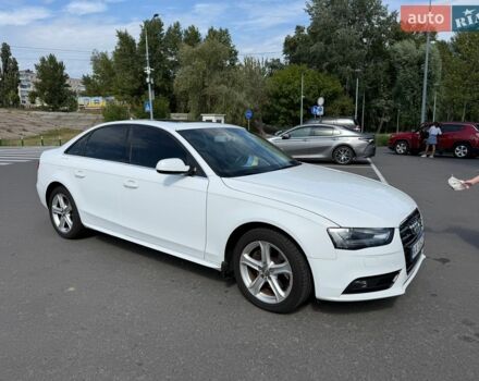 Белый Ауди А4, объемом двигателя 2 л и пробегом 265 тыс. км за 11700 $, фото 1 на Automoto.ua