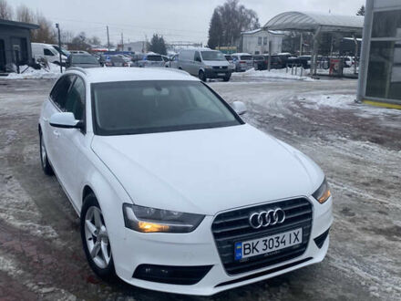 Белый Ауди А4, объемом двигателя 2 л и пробегом 335 тыс. км за 13300 $, фото 1 на Automoto.ua