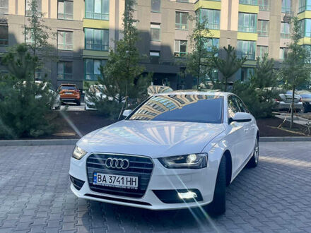 Белый Ауди А4, объемом двигателя 1.97 л и пробегом 153 тыс. км за 15650 $, фото 1 на Automoto.ua
