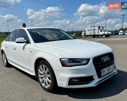 Белый Ауди А4, объемом двигателя 1.98 л и пробегом 230 тыс. км за 12400 $, фото 1 на Automoto.ua