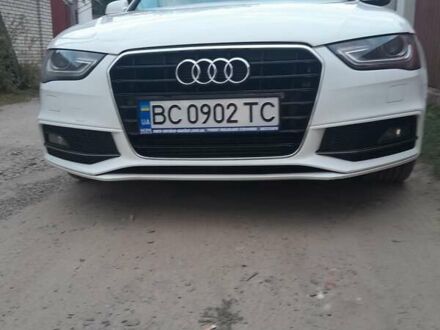 Ауди А4 2014 в Львове на Automoto.ua Белый Ауди А4, объемом двигателя 2 л и пробегом 175 тыс. км за 12500 $, фото 1 на Automoto.ua