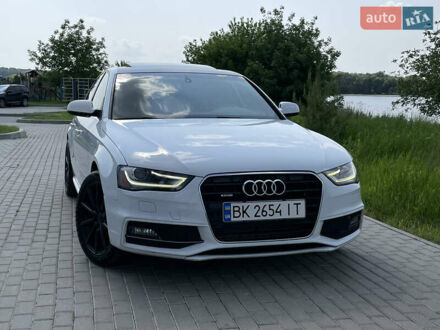 Ауди А4 2014 в Ровно на Automoto.ua Белый Ауди А4, объемом двигателя 1.98 л и пробегом 241 тыс. км за 12490 $, фото 1 на Automoto.ua