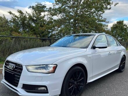 Белый Ауди А4, объемом двигателя 2 л и пробегом 70 тыс. км за 3900 $, фото 1 на Automoto.ua