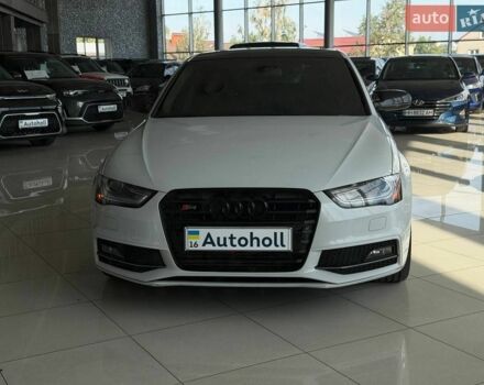 Белый Ауди А4, объемом двигателя 2 л и пробегом 143 тыс. км за 12490 $, фото 1 на Automoto.ua