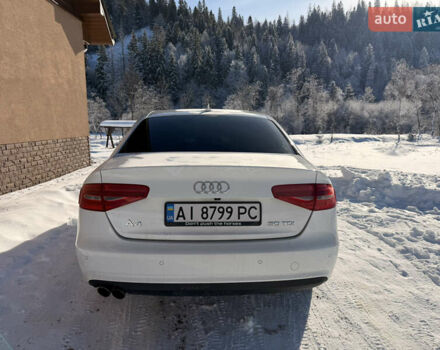 Білий Ауді А4, об'ємом двигуна 2 л та пробігом 210 тис. км за 11500 $, фото 1 на Automoto.ua